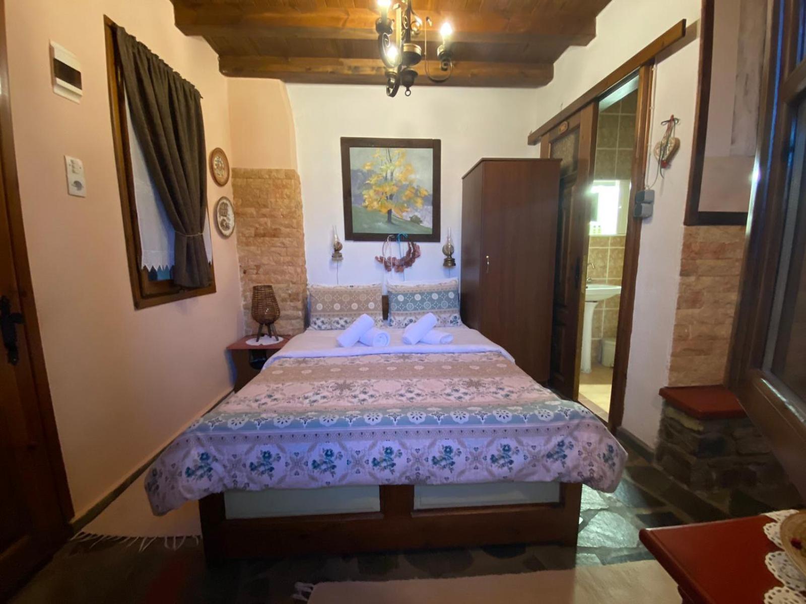 Traditional Guesthouse Erato Palaios Panteleimonas Exteriér fotografie